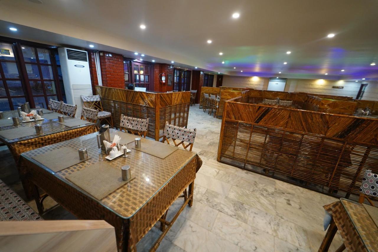 Hotel Palmyra Grand Inn Tirunelveli Exterior foto